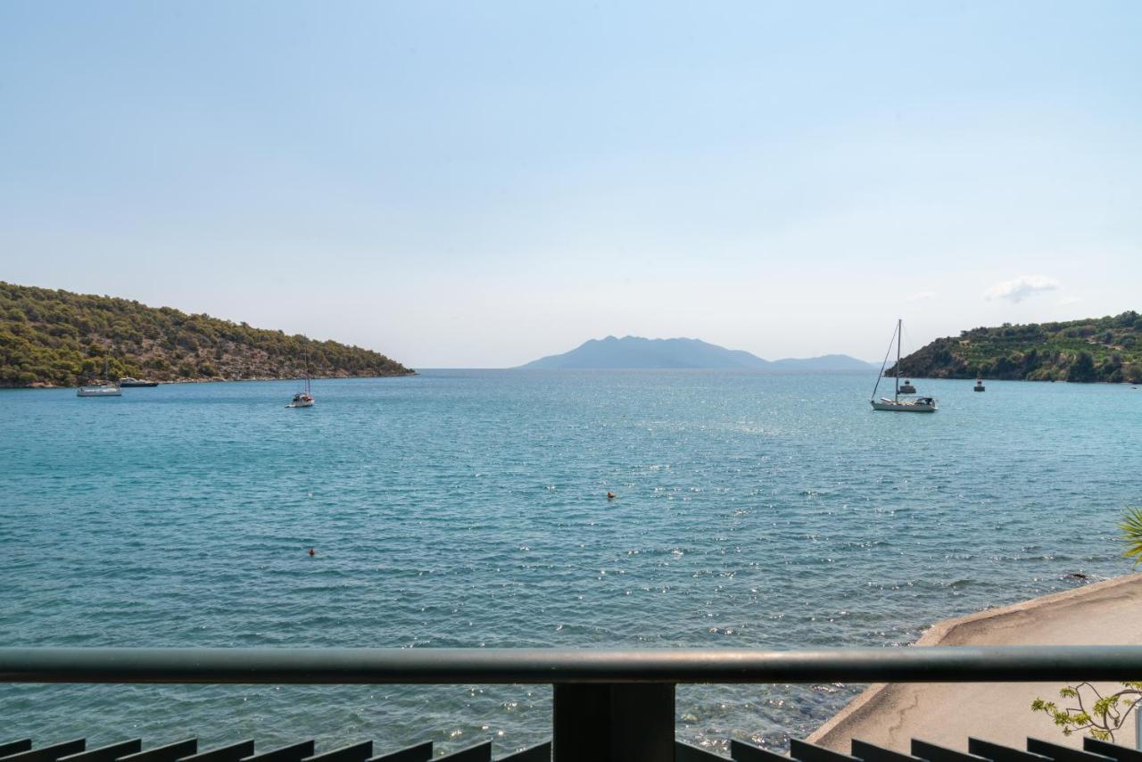 Binji Hotel Epidaurus Екстериор снимка