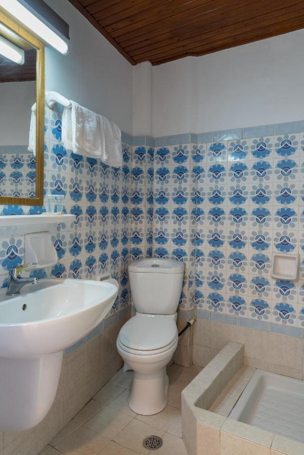 Binji Hotel Epidaurus Екстериор снимка