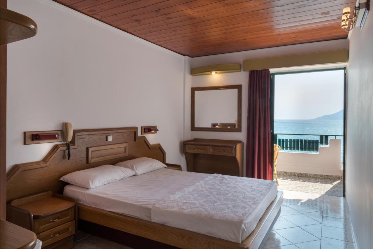 Binji Hotel Epidaurus Екстериор снимка